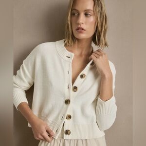 Quince Cream Cardigan with Tortoise Buttons